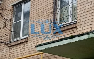 двустворчатая сварная решетка на окно